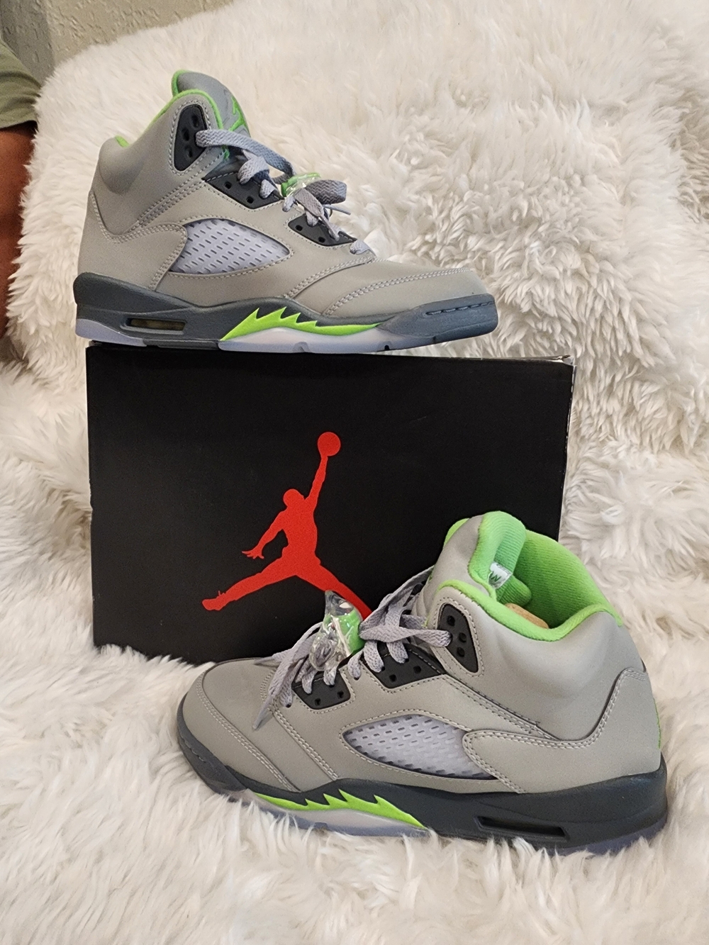 Air Jordan Kids' Retro 5 Mid-Top Sneakers - Grey/Neon Green